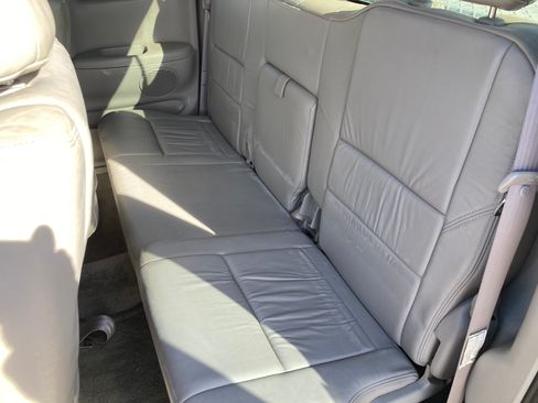 Used 2000 Toyota Tundra SR5 image 6