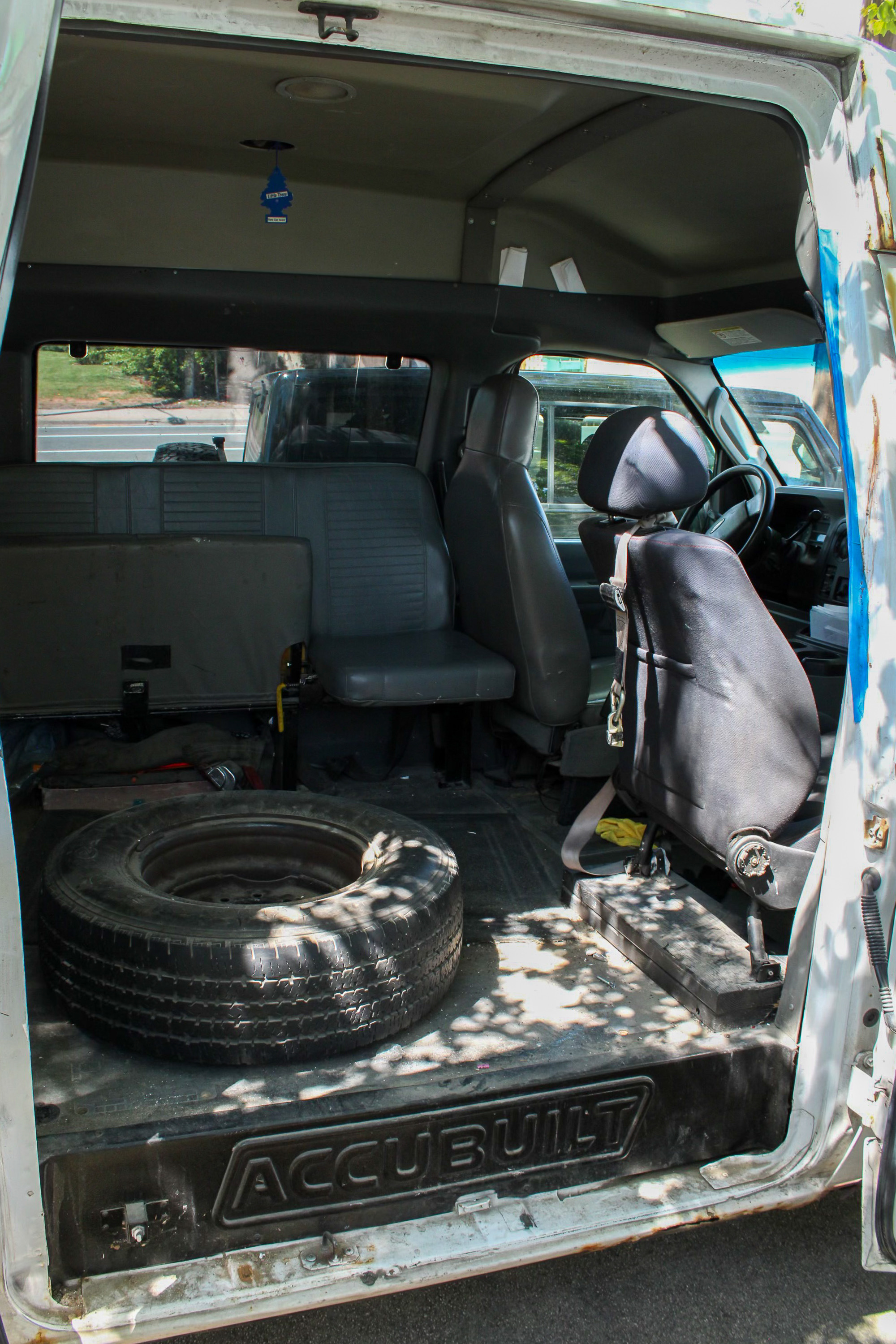 Used 2009 Ford E-250 and Econoline 250 RWD image 16