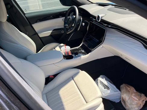 Used 2023 Maserati Grecale Modena AWD/4WD image 4
