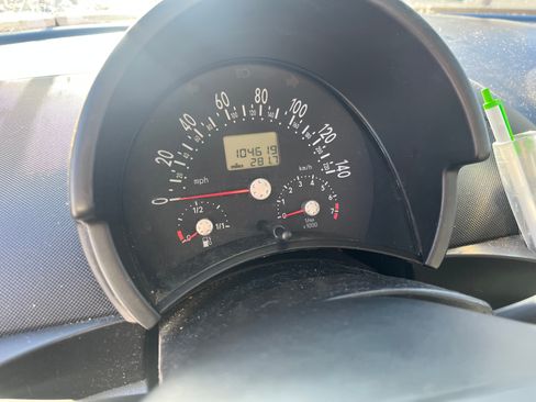 Used 1999 Volkswagen Beetle GLS image 13