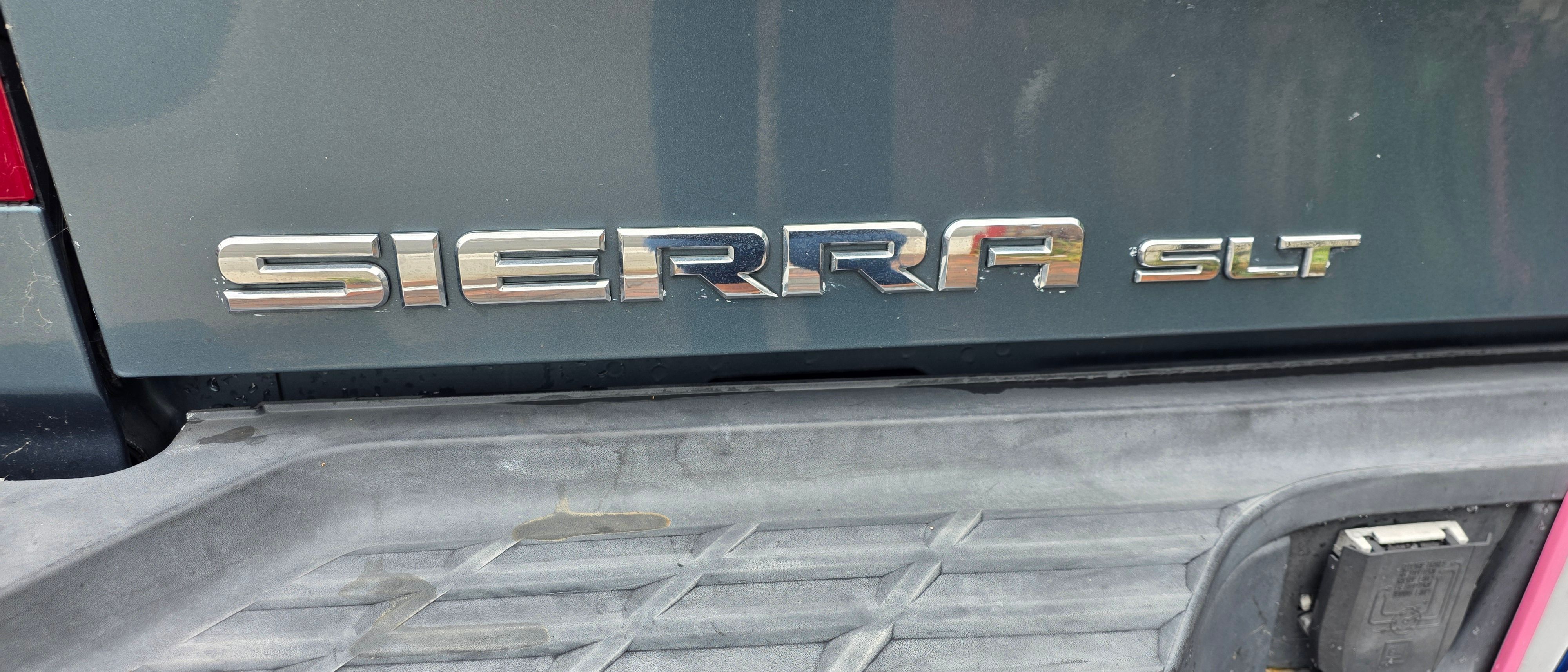 Used 2008 GMC Sierra 2500 SLT w/ Convenience Package AWD/4WD image 5