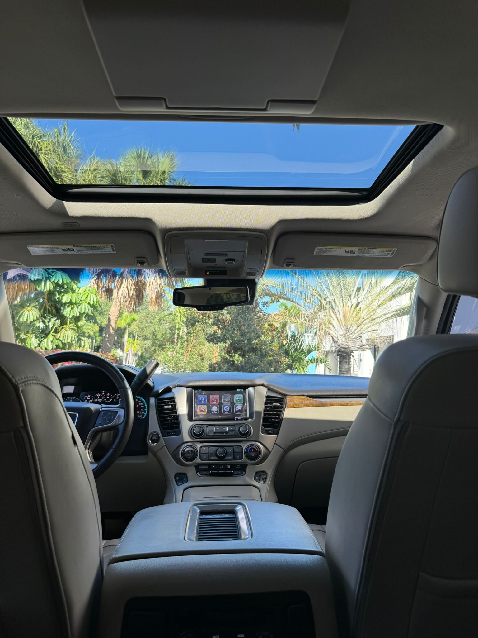 Used 2017 GMC Yukon XL Denali w/ Open Road Package AWD/4WD image 24