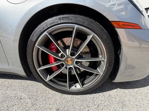 Used 2020 Porsche 911 Carrera S image 23