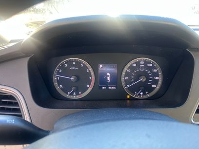 Used 2015 Hyundai Sonata SE w/ Option Group 09