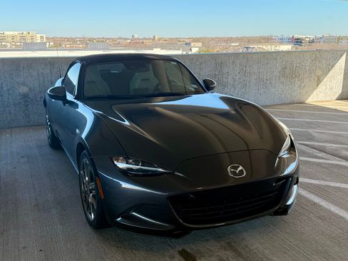 Used 2021 MAZDA MX-5 Miata Grand Touring image 1