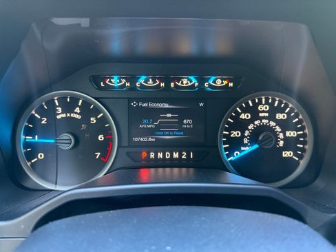 Used 2015 Ford F150 XLT w/ Equipment Group 302A Luxury AWD/4WD image 2