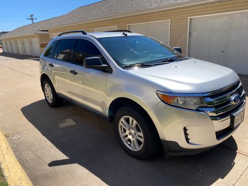 Used 2011 Ford Edge SE w/ 101A Rapid Spec Order Code image 10