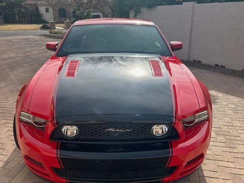 Used 2013 Ford Mustang GT Premium w/ Electronics Pkg image 6