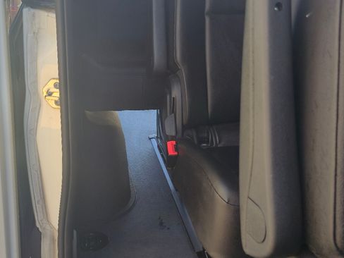 Used 2022 Mercedes-Benz Sprinter 2500 image 16