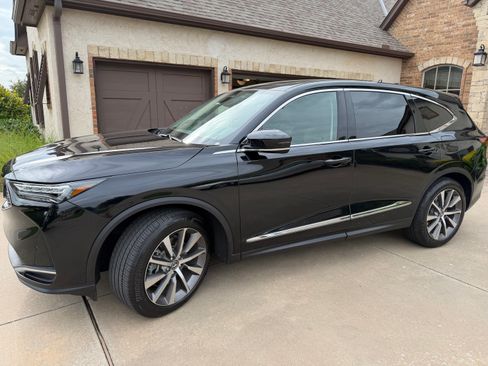 Used 2025 Acura MDX SH-AWD w/ Technology Package image 8