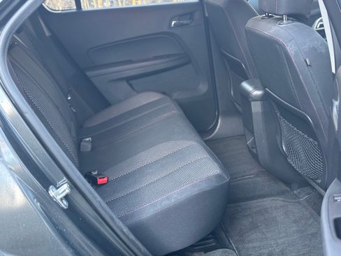 Used 2017 Chevrolet Equinox LT w/ Convenience Package image 14