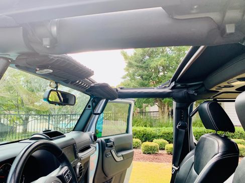 Used 2016 Jeep Wrangler Unlimited Sport w/ Quick Order Package 24S image 11