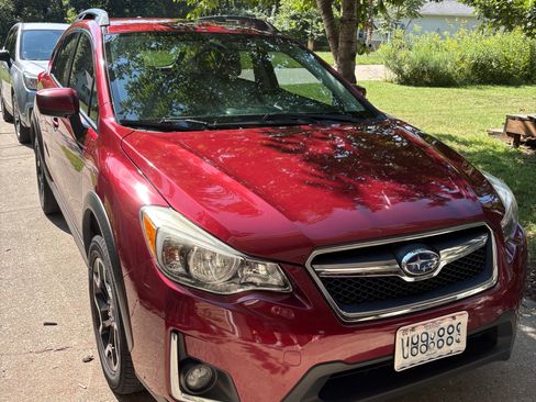 Used 2016 Subaru Crosstrek 2.0i Premium AWD/4WD image 6