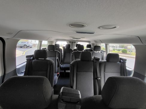 Used 2016 Ford Transit 350 XLT image 23