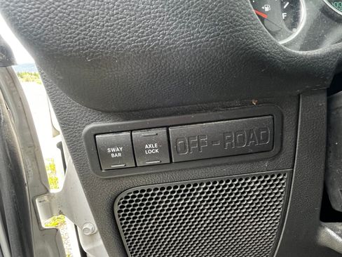 Used 2013 Jeep Wrangler Rubicon w/ PWR Convenience Group AWD/4WD image 9