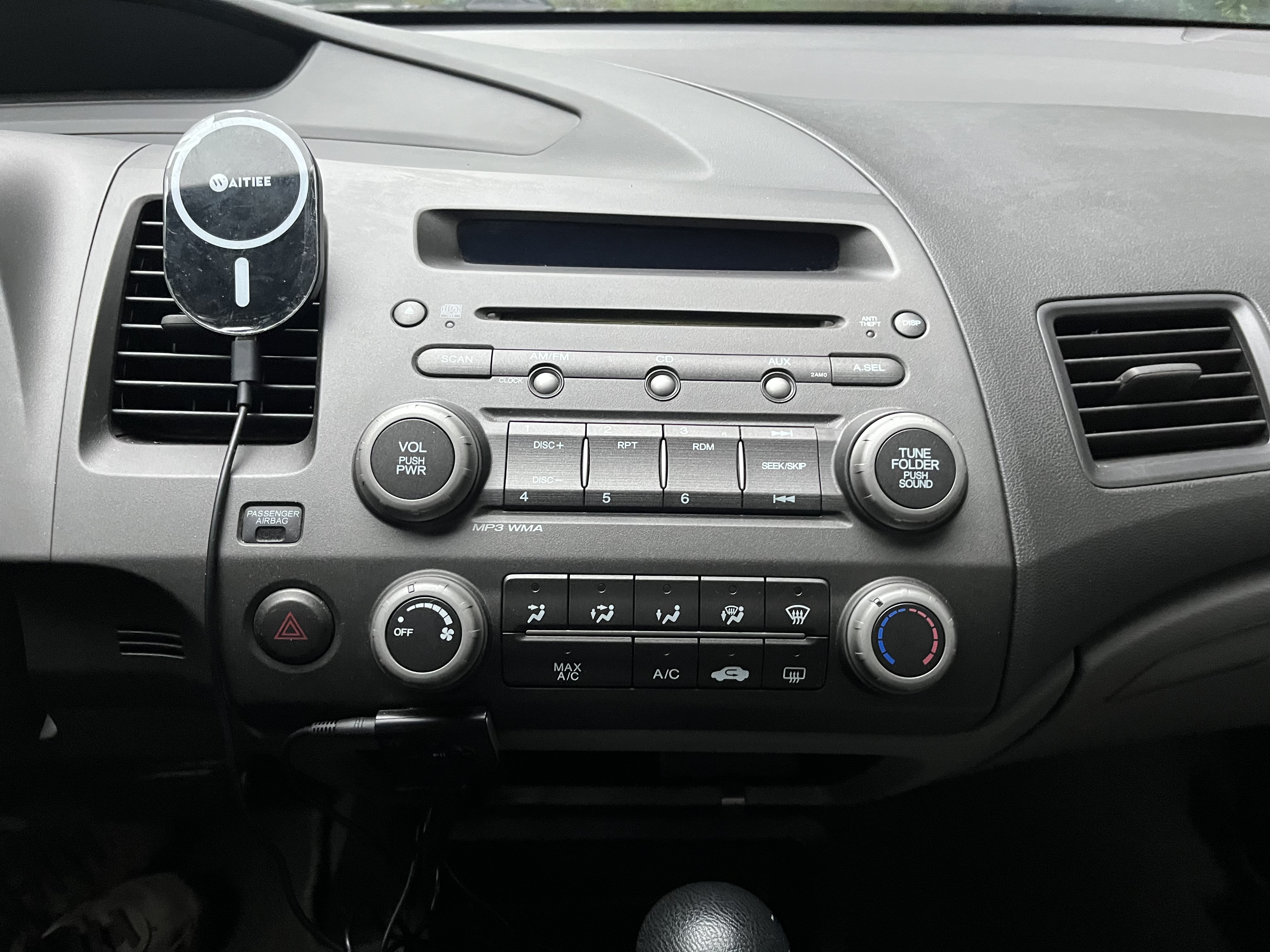 Used 2011 Honda Civic LX image 12
