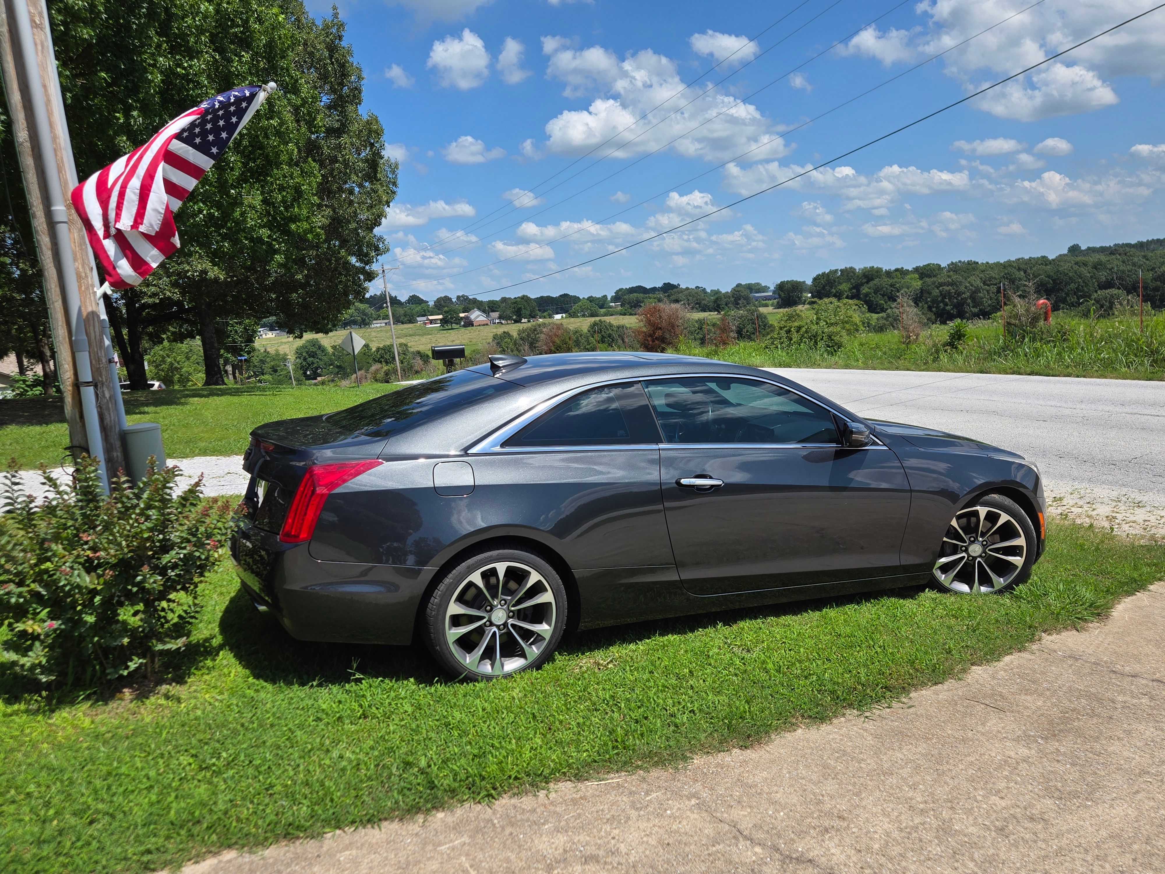 Used 2017 Cadillac ATS Premium Luxury RWD image 2