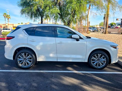 Used 2025 MAZDA CX-5 Signature AWD/4WD image 1