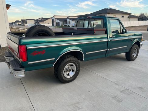 Used 1996 Ford F150 4x4 Regular Cab image 2
