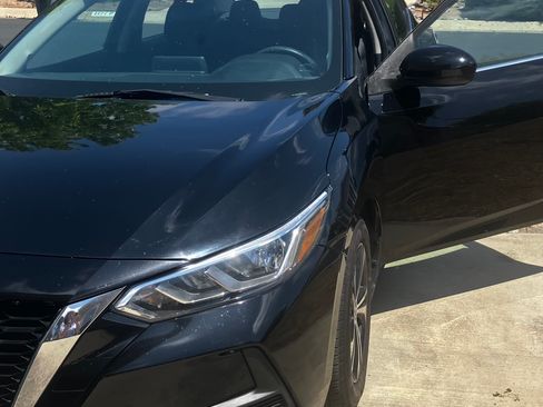 Used 2021 Nissan Sentra SV FWD image 10
