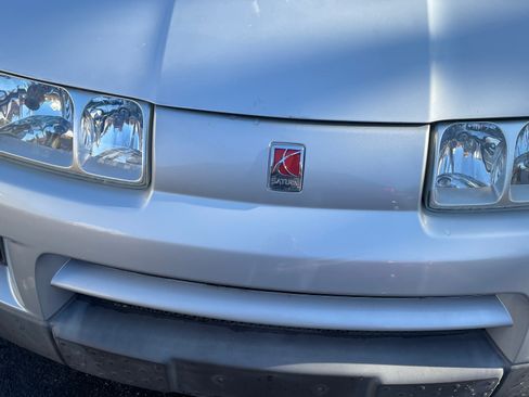 Used 2005 Saturn Vue 2WD image 13