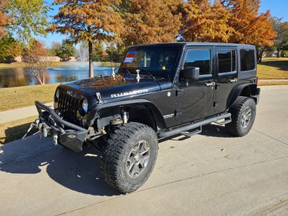 Used 2015 Jeep Wrangler Unlimited Rubicon w/ Connectivity Group