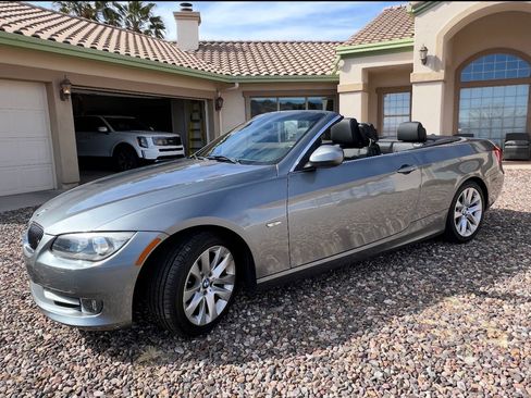 Used 2012 BMW 328i Convertible image 5