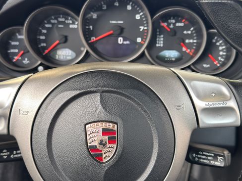 Used 2006 Porsche 911 Carrera 4 image 18