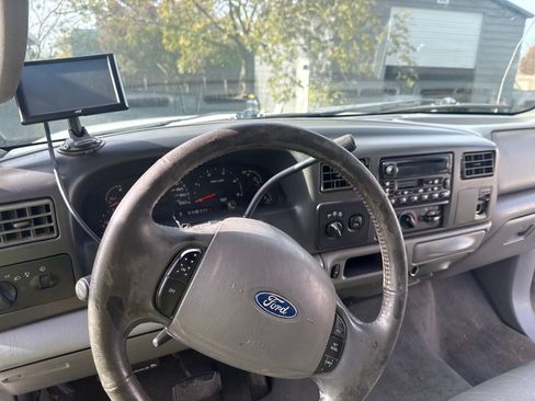 Used 2004 Ford F250 Lariat image 21