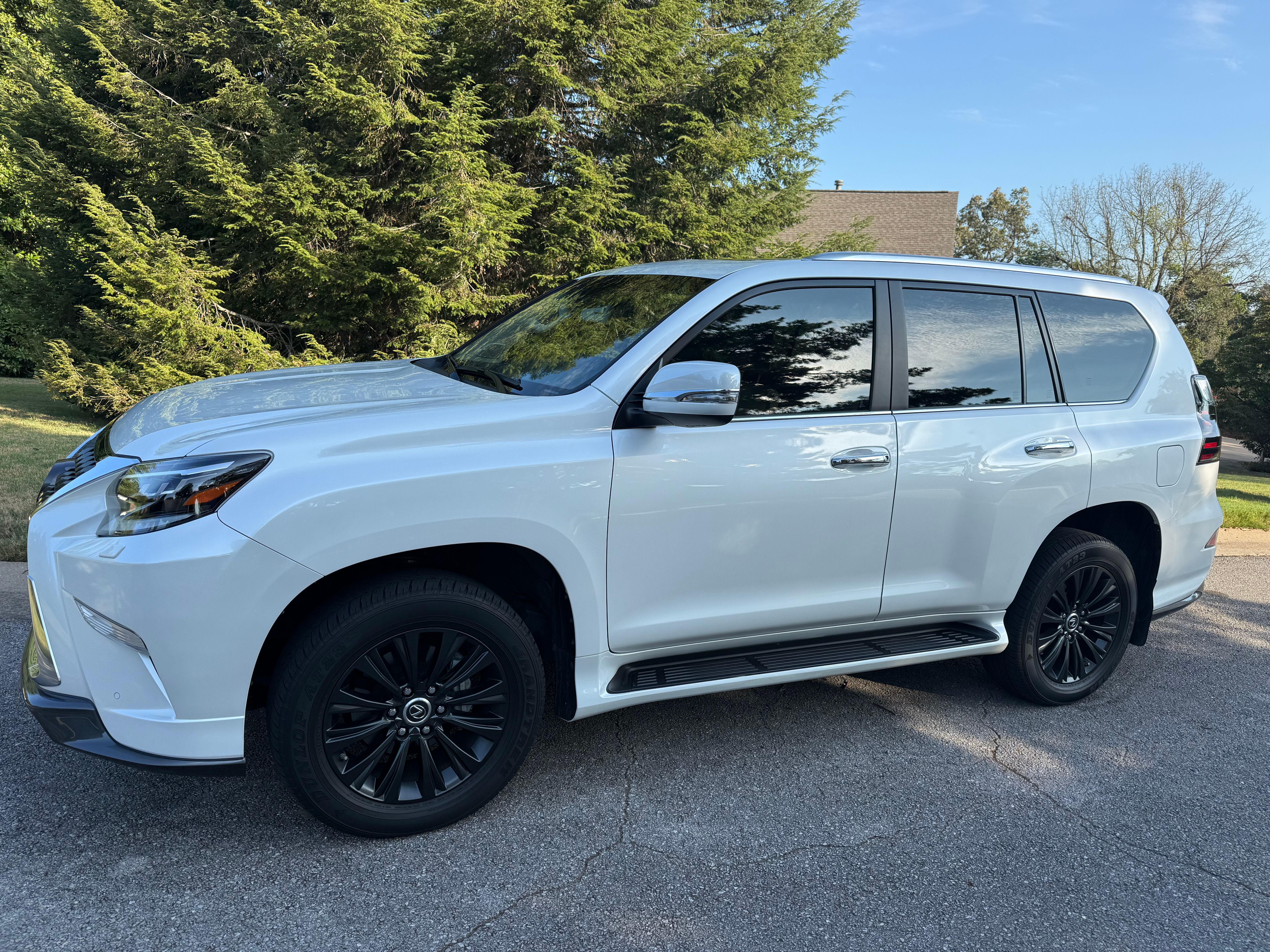 Used 2023 Lexus GX 460 Premium AWD/4WD image 1