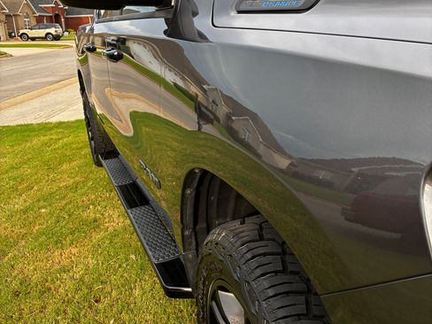 Used 2023 RAM 1500 Big Horn AWD/4WD image 4