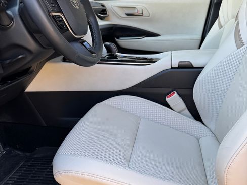 Used 2024 Toyota Crown Limited Sedan 4D image 5