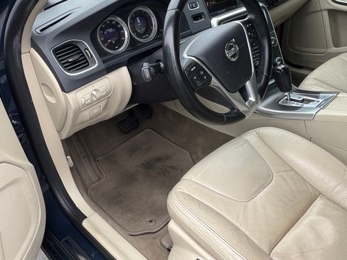 Used 2012 Volvo S60 T5 image 10