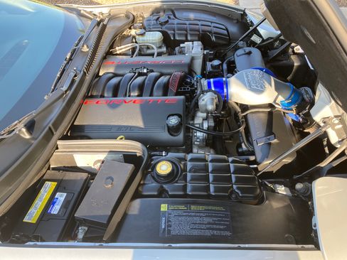 Used 1998 Chevrolet Corvette Coupe RWD image 15