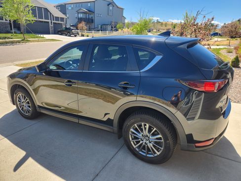 Used 2017 MAZDA CX-5 Touring w/ I-ACTIVSENSE Package image 4