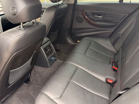 Used 2014 BMW 328i Sedan RWD image 18