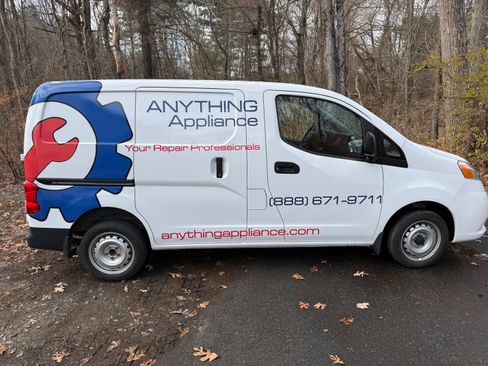 Used 2021 Nissan NV200 S image 2