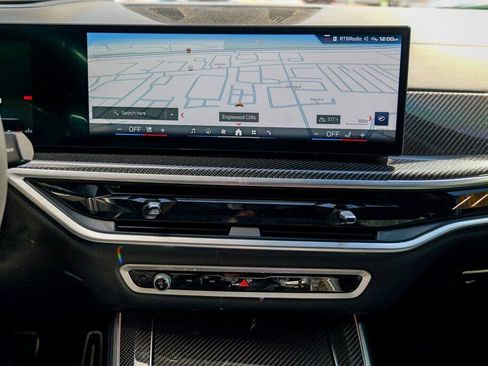 Used 2025 BMW X5 M60i w/ Executive Package image 9