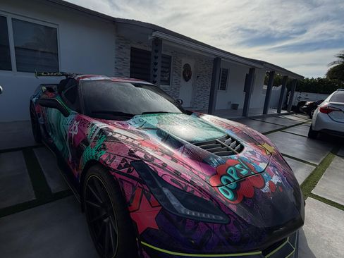 Used 2019 Chevrolet Corvette Z06 image 9