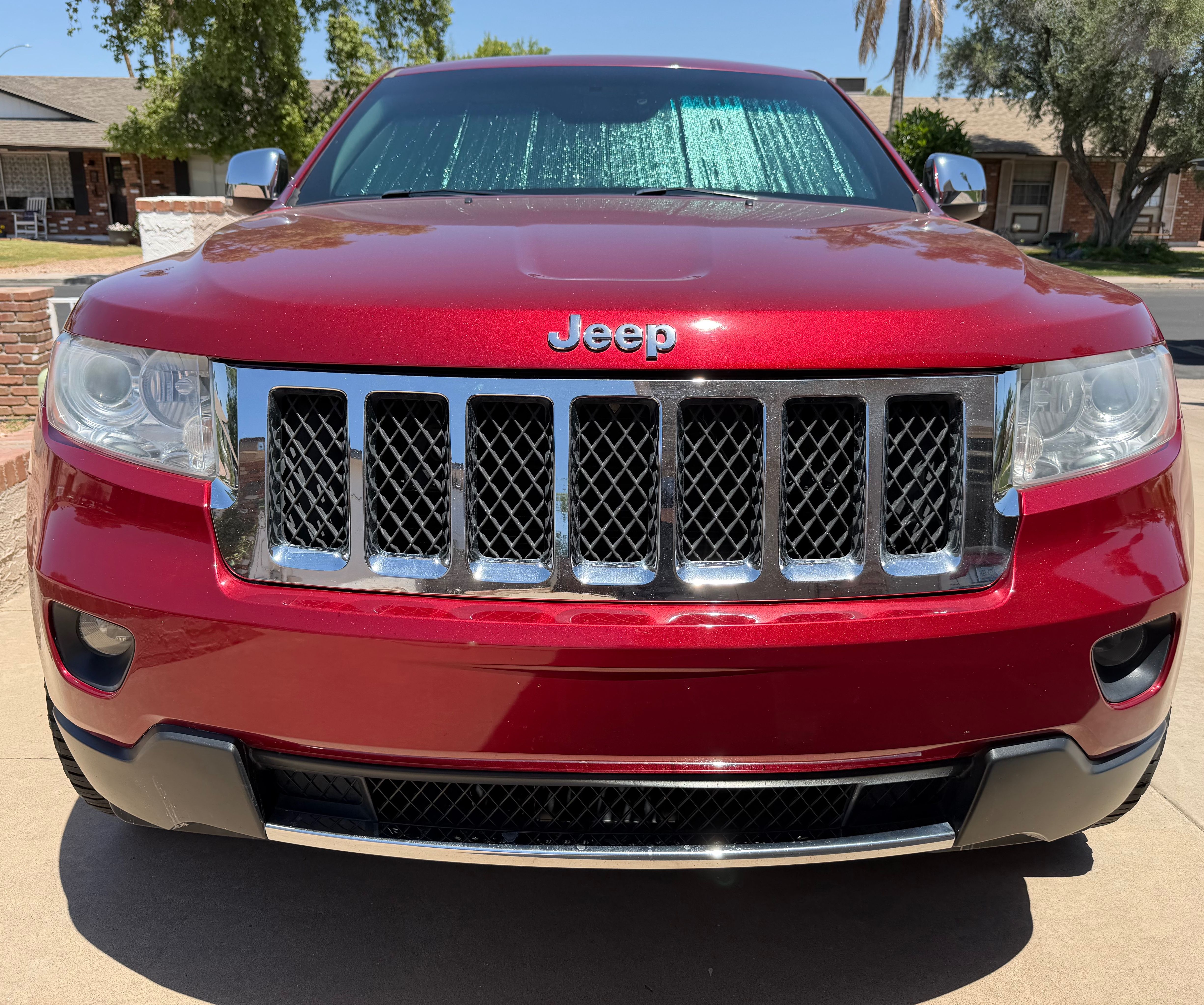 Used 2012 Jeep Grand Cherokee Overland AWD/4WD image 1