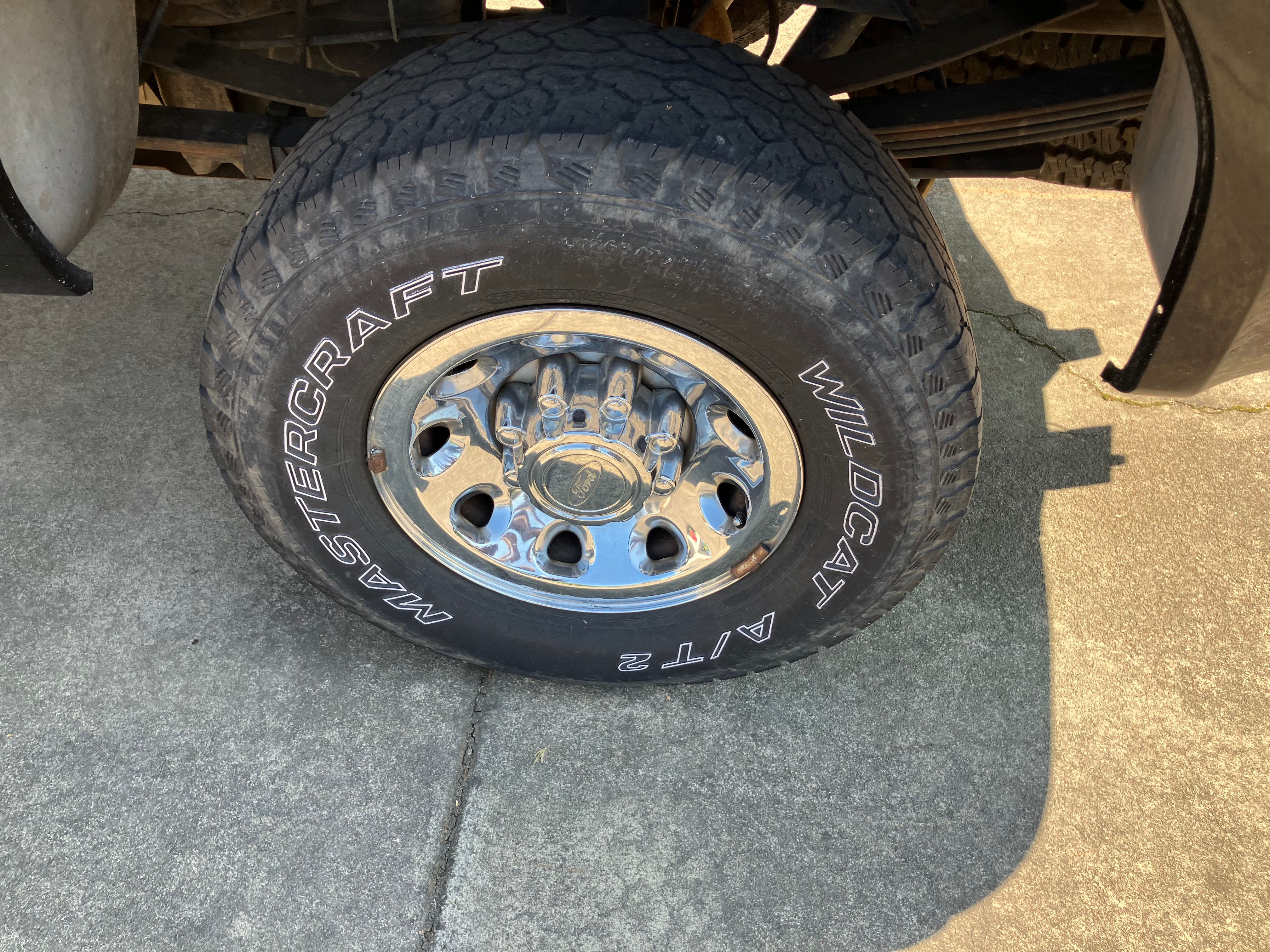 Used 2003 Ford F250 XL AWD/4WD image 14