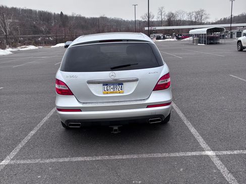 Used 2012 Mercedes-Benz R 350 4MATIC image 6