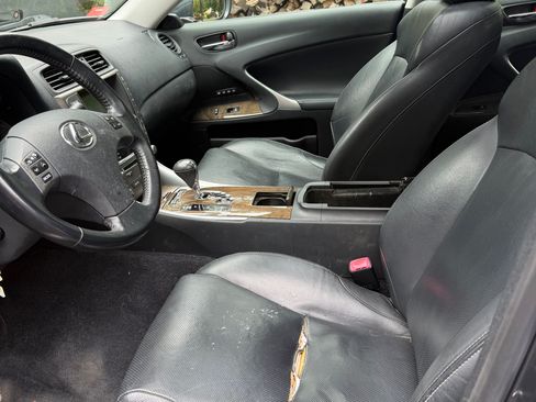 Used 2010 Lexus IS 250 AWD w/ Luxury Plus Value Edition image 8