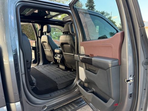 Used 2021 Ford F150 Lariat w/ Equipment Group 502A High AWD/4WD image 20