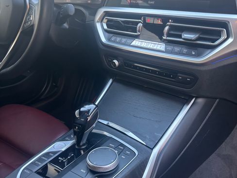 Used 2021 BMW 430i Coupe w/ Convenience Package image 11