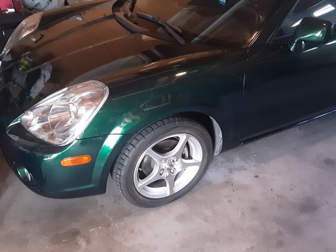 Used 2003 Toyota MR2 image 16