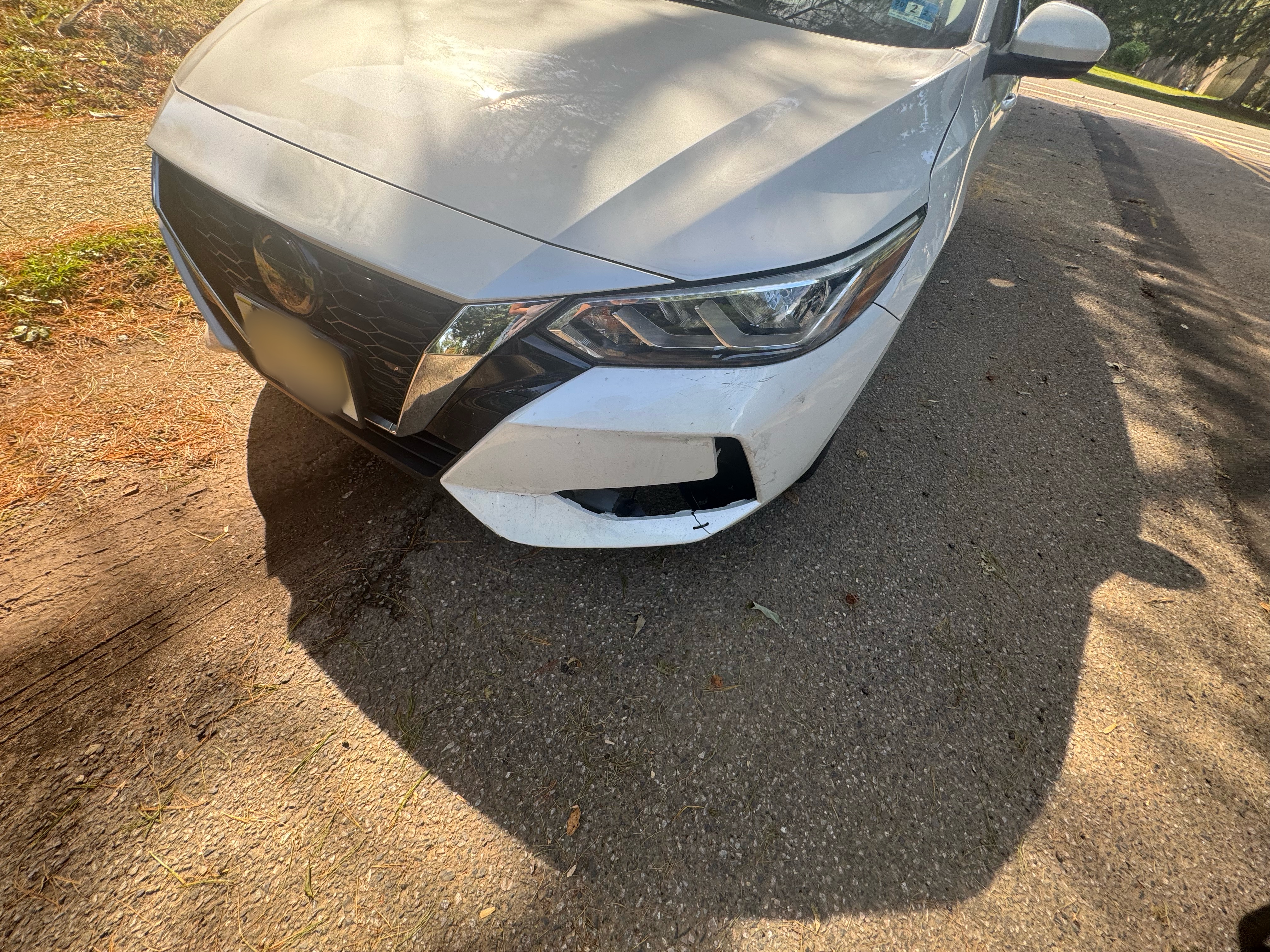 Used 2020 Nissan Sentra SV w/ Trunk Package FWD image 9