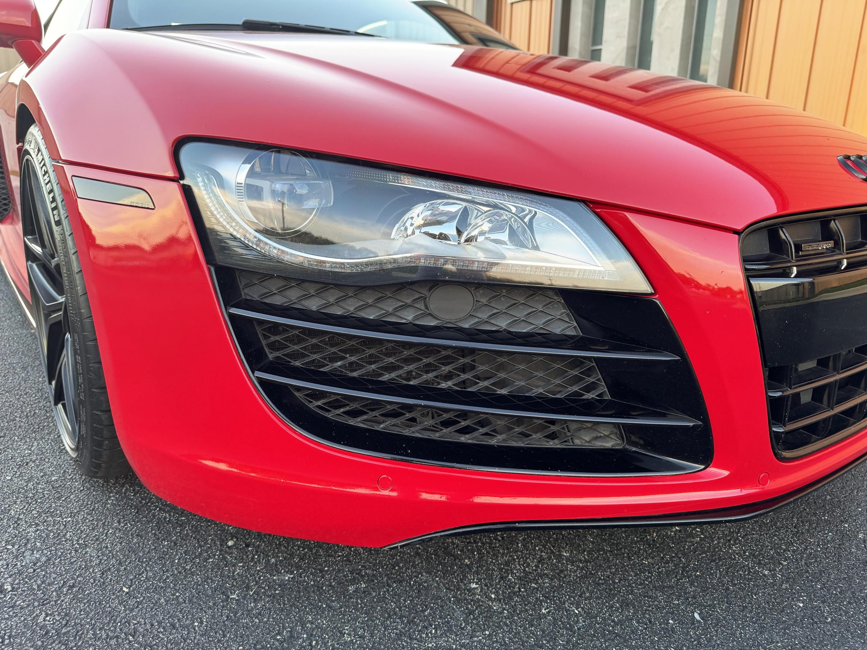Used 2011 Audi R8 V10 AWD/4WD image 13