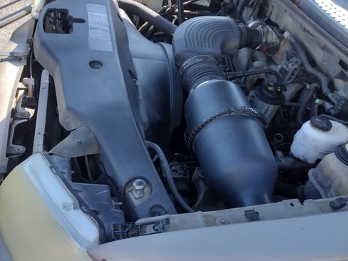 Used 2005 Ford F150 XLT RWD image 17