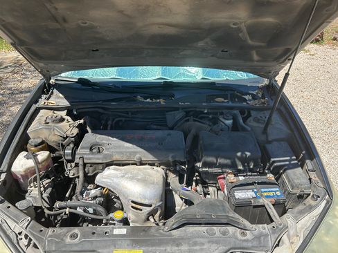 Used 2006 Toyota Camry LE image 14